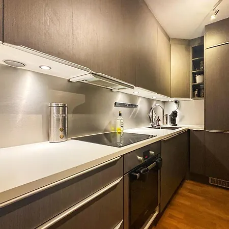 5 Minutes Walk From Sentrum Apartment Tromso