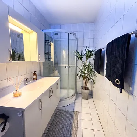 5 Minutes Walk From Sentrum Тромсё