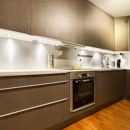 5 Minutes Walk From Sentrum Апартаменты