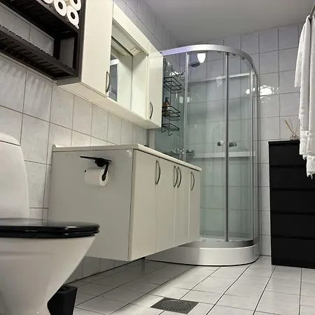 Elegant With Northern Lights View Тромсё